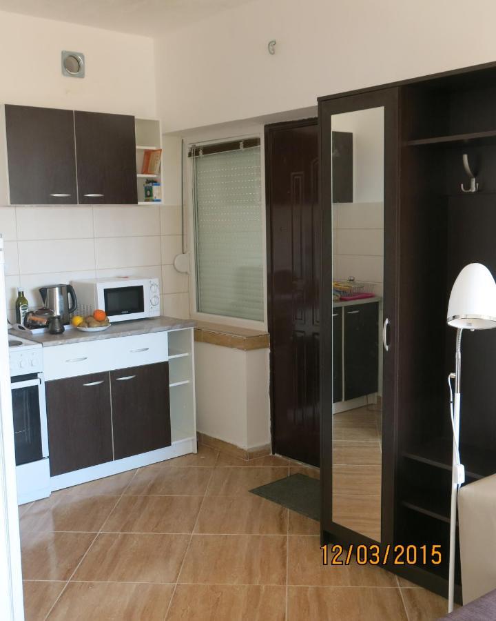 Apartments Victoriya Sutomore Εξωτερικό φωτογραφία