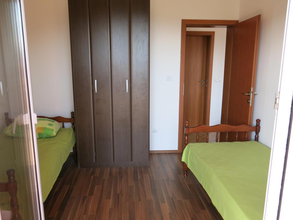 Apartments Victoriya Sutomore Εξωτερικό φωτογραφία