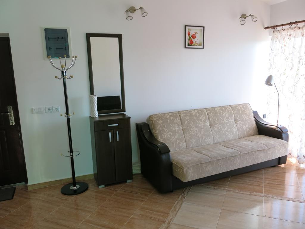 Apartments Victoriya Sutomore Εξωτερικό φωτογραφία