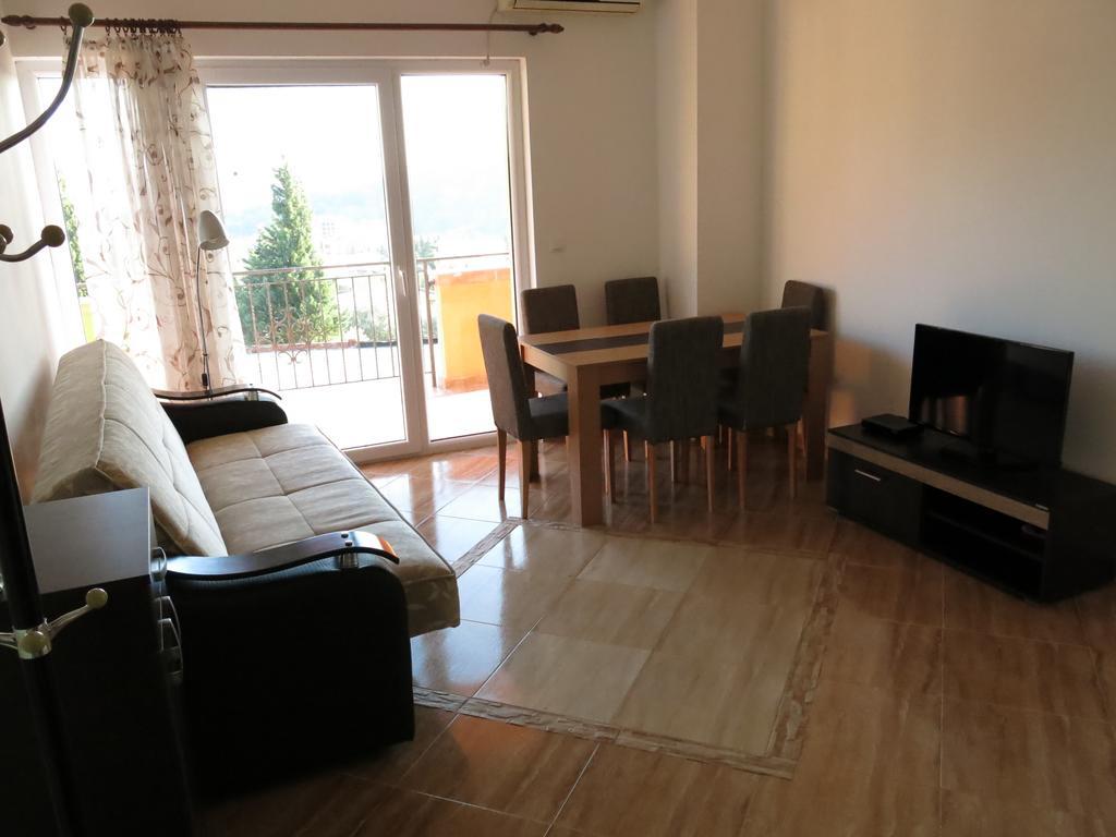 Apartments Victoriya Sutomore Εξωτερικό φωτογραφία